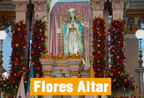 decoración bella de flores para dia de la virgen