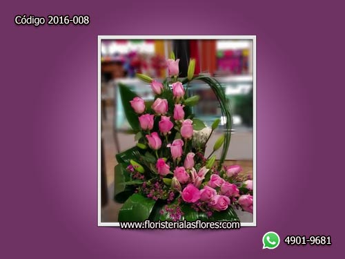 Envío confiable de arreglos con rosas rosadas en Guatemala